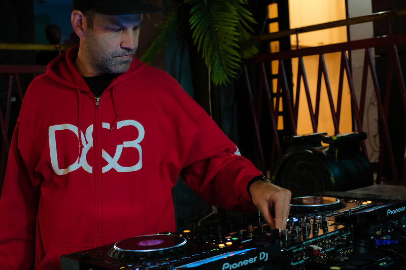 Markoman – in the mix photo Gregor Morel
