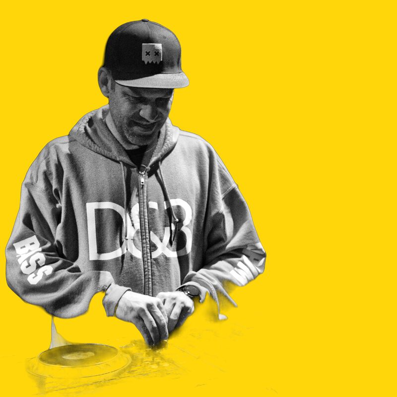 Markoman – decks bw yellow