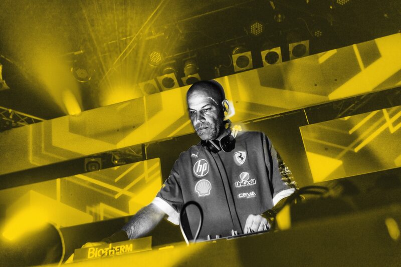 Markoman – live2 bw on duotone